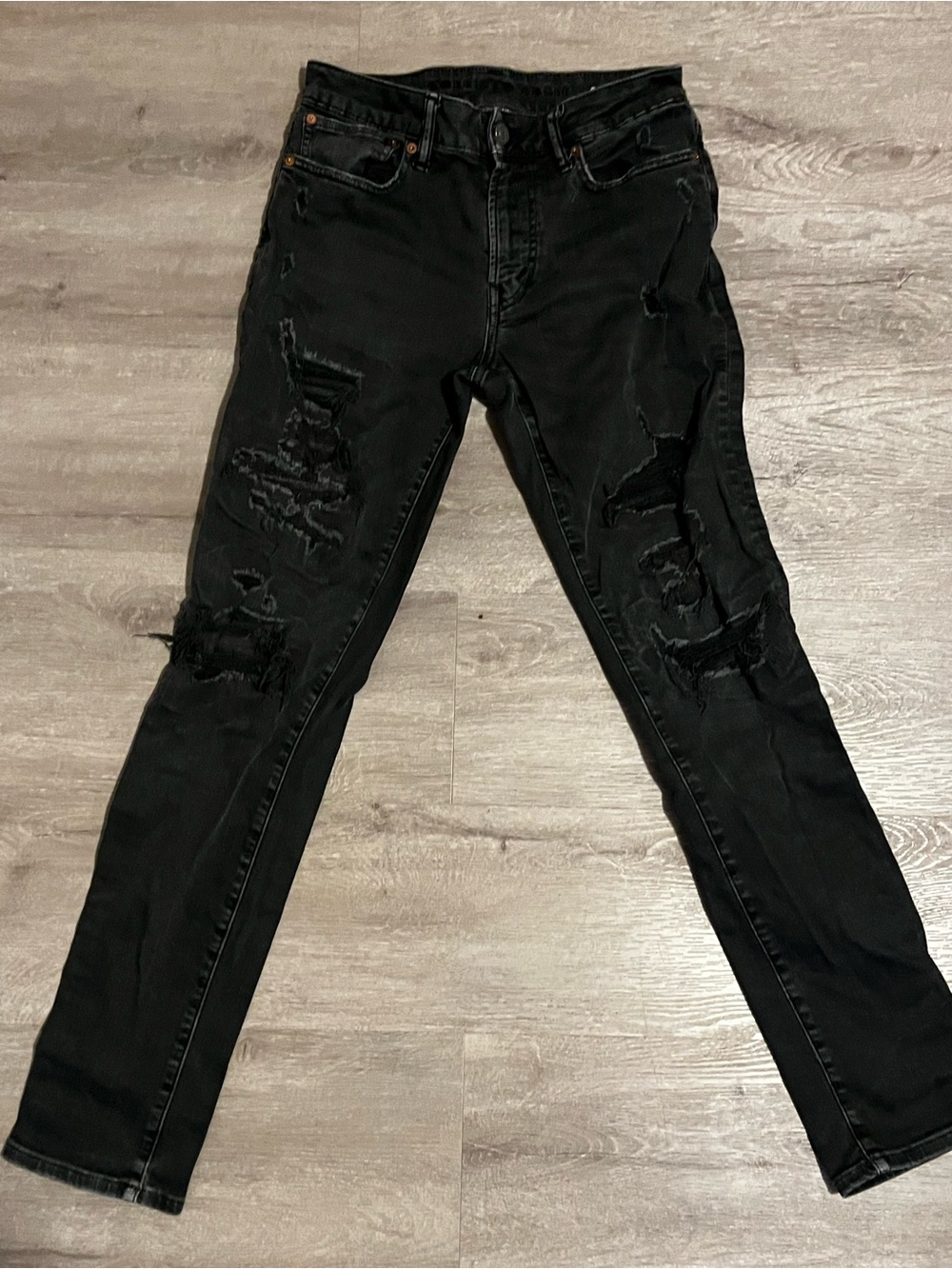 American Eagle Outfitters Black Distressed Skinny Jeans